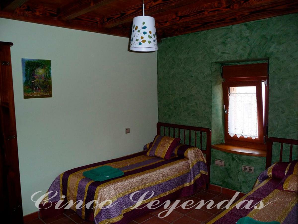 Cinco Leyendas Liegos Εξωτερικό φωτογραφία
